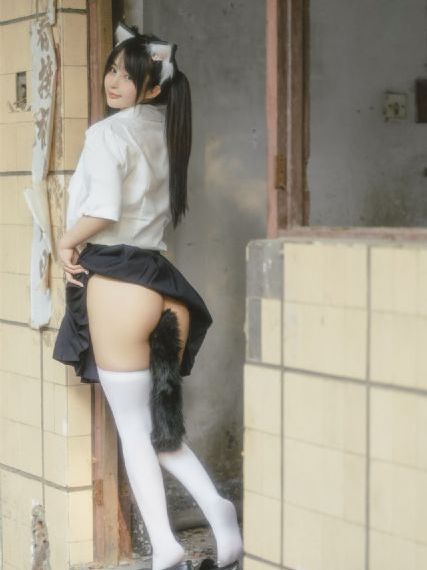 变态黄色小说_超清版蓝光版中文字幕包