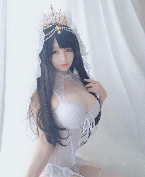 漂亮的丈母娘电影中字_BD天堂在线