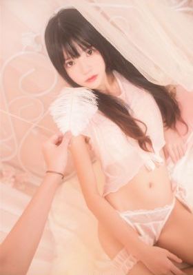 西西里的美丽传说在线_4K免费在线播放